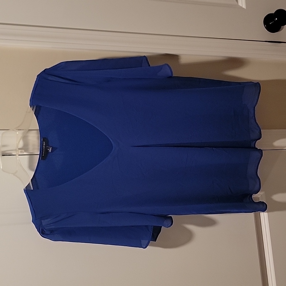Banana Republic blue blouse